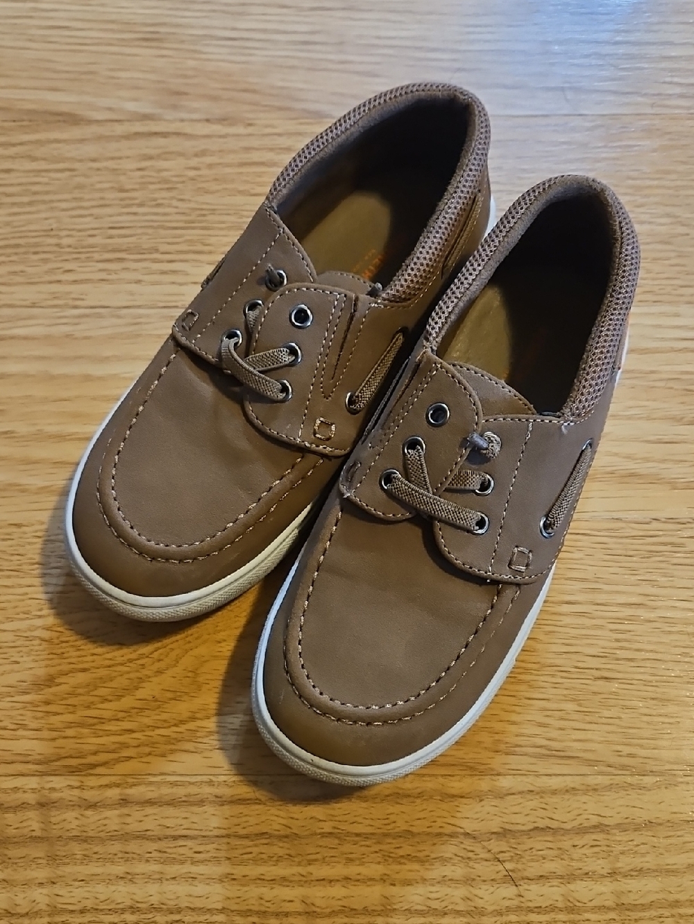 Kenneth Cole Kid's Tan Brown Boat Shoes